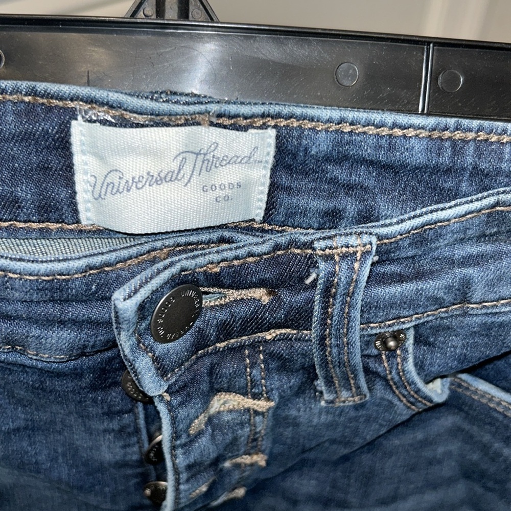 Universal Thread High Rise Skinny Jeans - Picture 4 of 4
